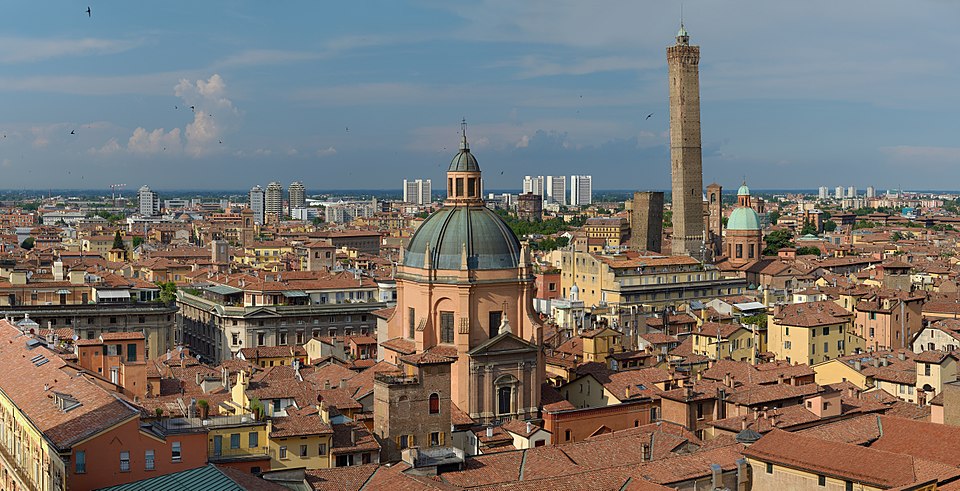 University of Bologna Scholarships: Full Tuition Waivers and Annual Grants for International Students